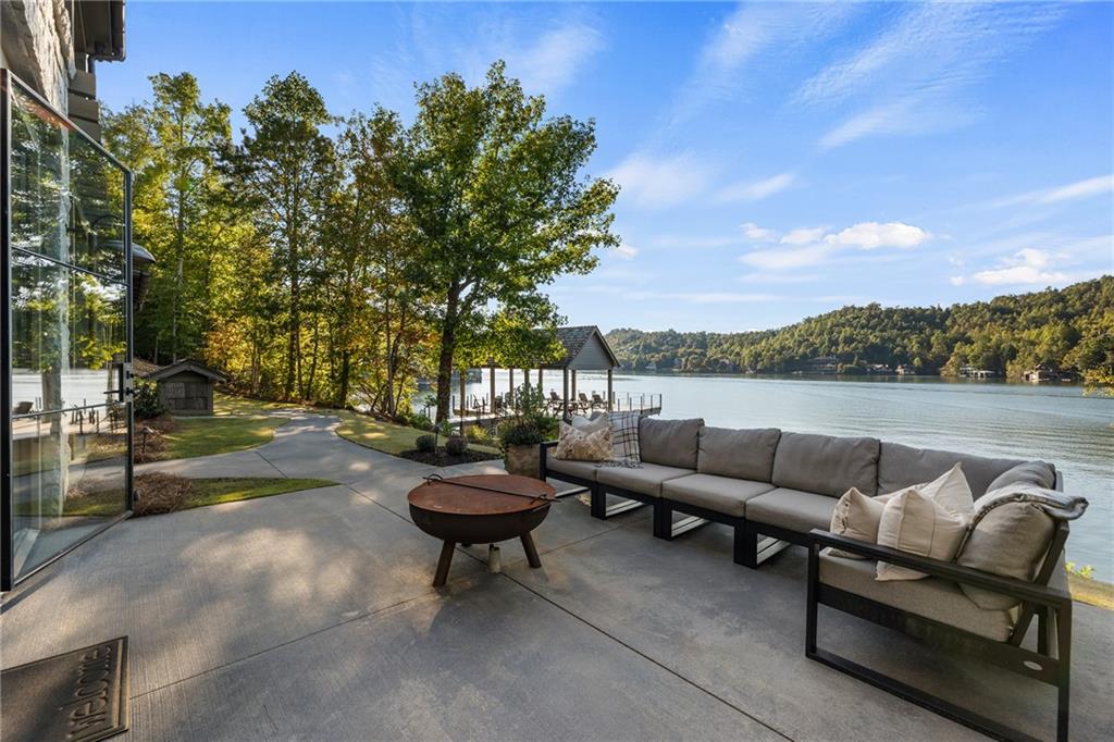 1514 Murray Cove Road Tiger GA 30576