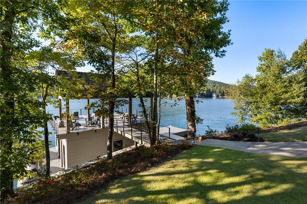 1514 Murray Cove Road Tiger GA 30576