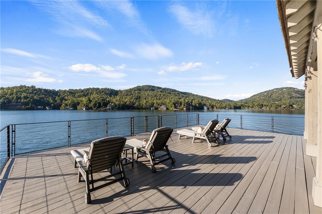 1514 Murray Cove Road Tiger GA 30576