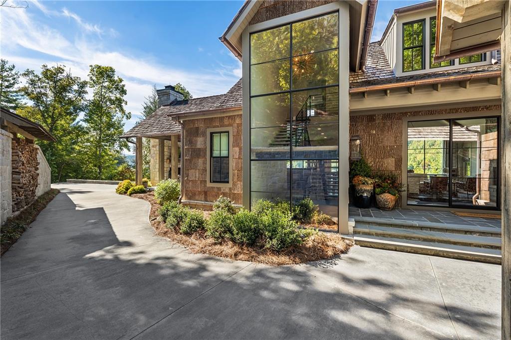 1514 Murray Cove Road Tiger GA 30576