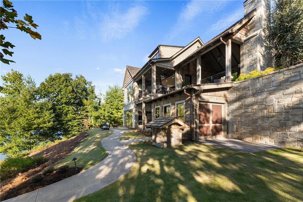1514 Murray Cove Road Tiger GA 30576
