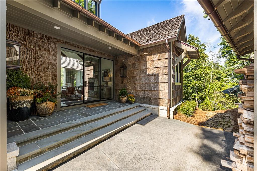 1514 Murray Cove Road Tiger GA 30576
