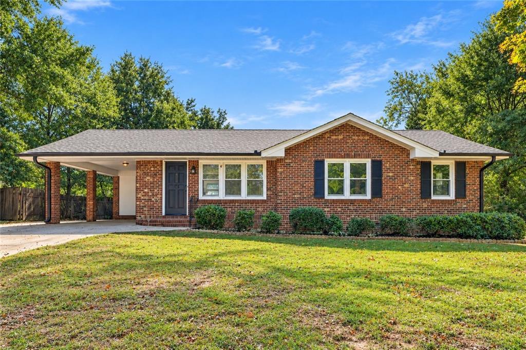 3085 Bobolink Drive Rex GA 30273