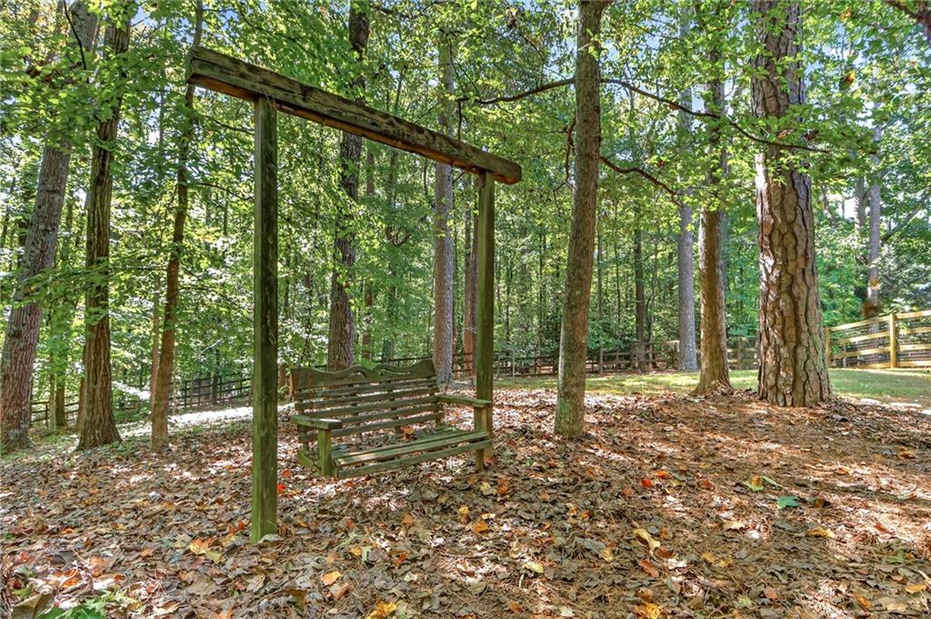 535 Autumn Wood Close Roswell GA 30075