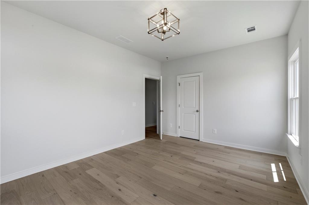 2015 Village Walk Alpharetta GA 30004