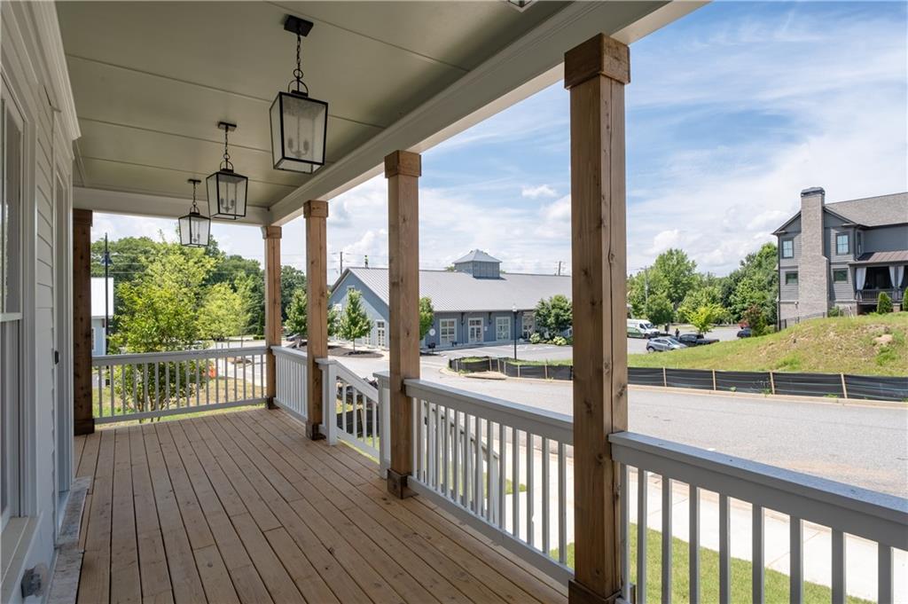2015 Village Walk Alpharetta GA 30004