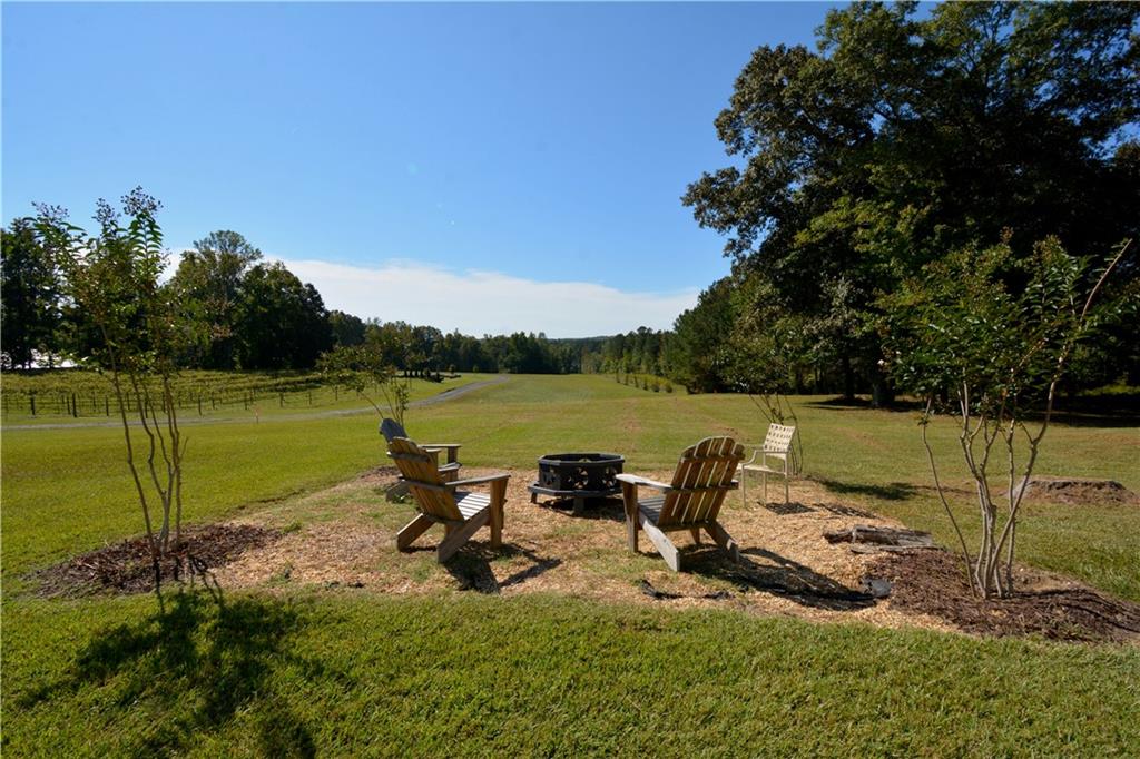1565 Willow Springs Road Dallas GA 30132