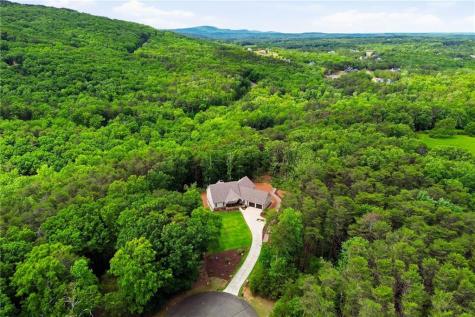 121 Westwind Court Jasper GA 30143