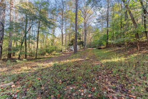 522 Bible Baptist Road Ellijay GA 30536