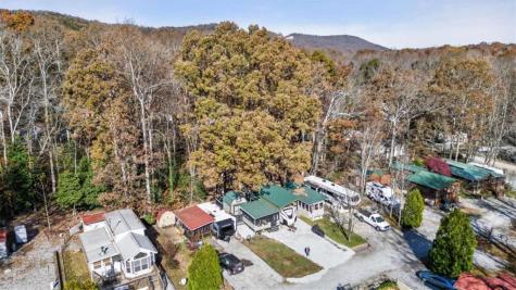324 Leisure Acres Drive Cleveland GA 30528