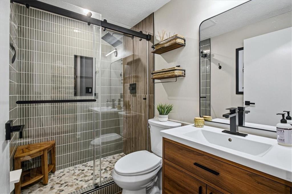 1285 Mission Hills Court Roswell GA 30076