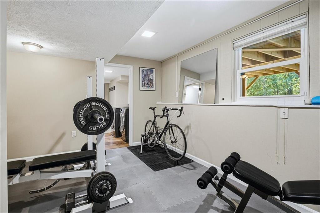 1285 Mission Hills Court Roswell GA 30076