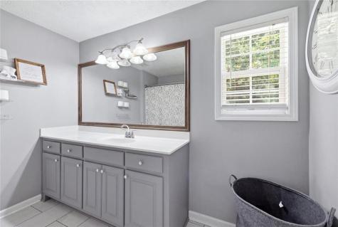44 Oakmont Drive Cleveland GA 30528