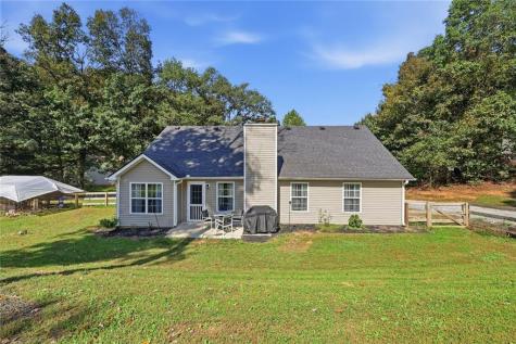 44 Oakmont Drive Cleveland GA 30528