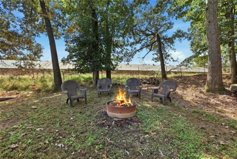 44 Oakmont Drive Cleveland GA 30528