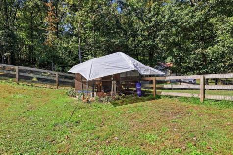 44 Oakmont Drive Cleveland GA 30528