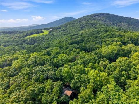 21 Yearling Lane Big Canoe GA 30143