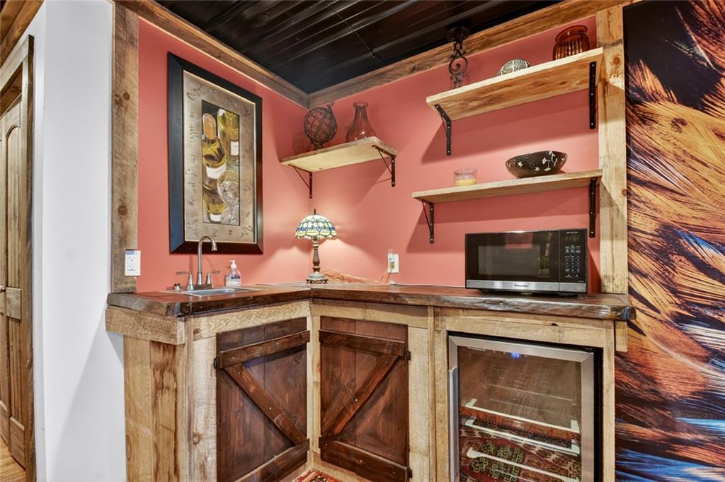 215 Valley View Road Ellijay GA 30536