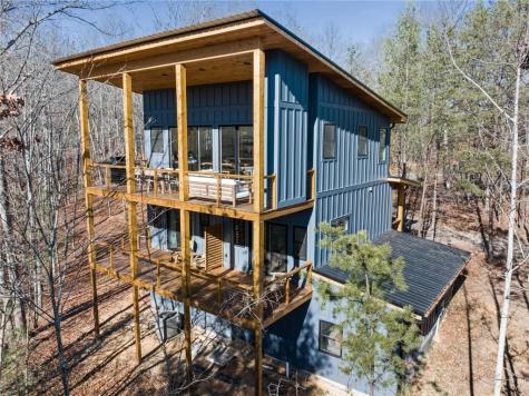 572 Left Turn Blue Ridge GA 30513