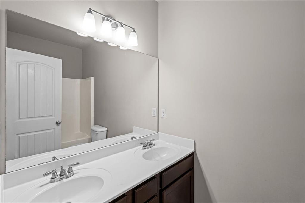 5343 Catrina Way Buford GA 30519
