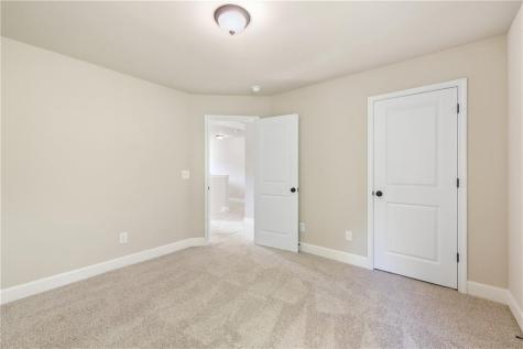 275 Huntington Manor Court Cornelia GA 30531