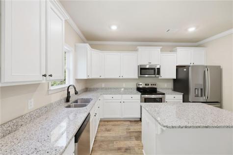 275 Huntington Manor Court Cornelia GA 30531