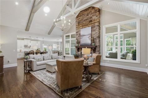 303 Trappers Bluff Waleska GA 30183