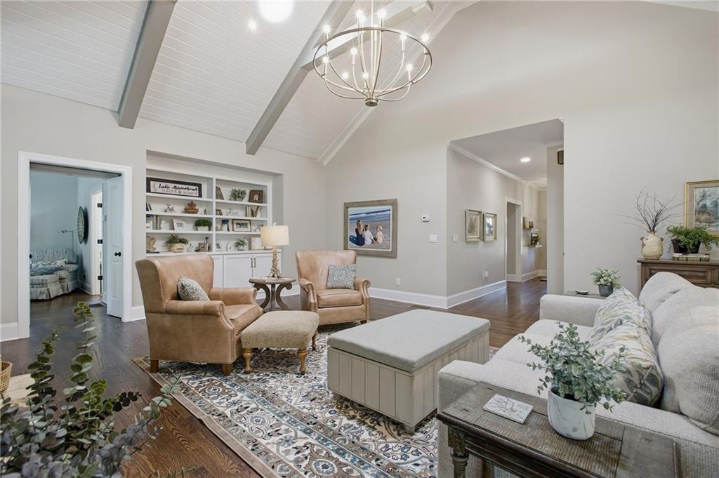 303 Trappers Bluff Waleska GA 30183