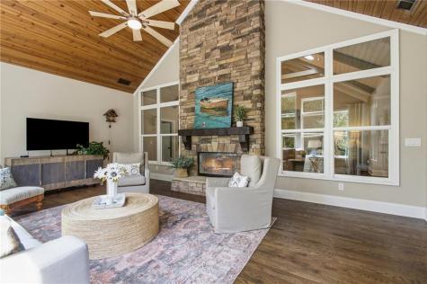 303 Trappers Bluff Waleska GA 30183