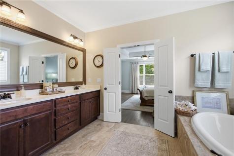 303 Trappers Bluff Waleska GA 30183