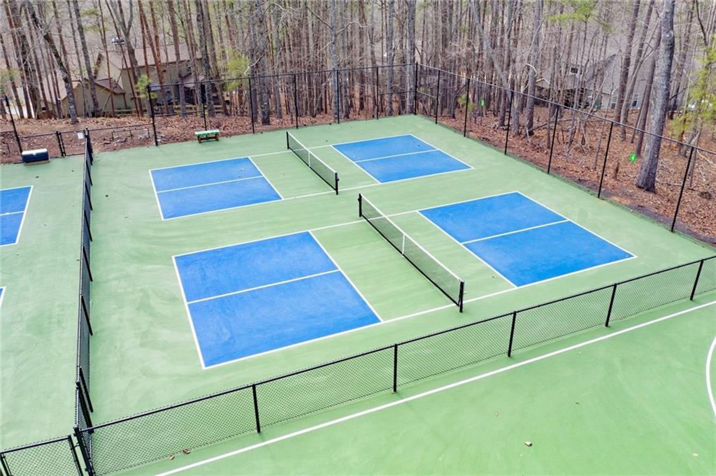 303 Trappers Bluff Waleska GA 30183