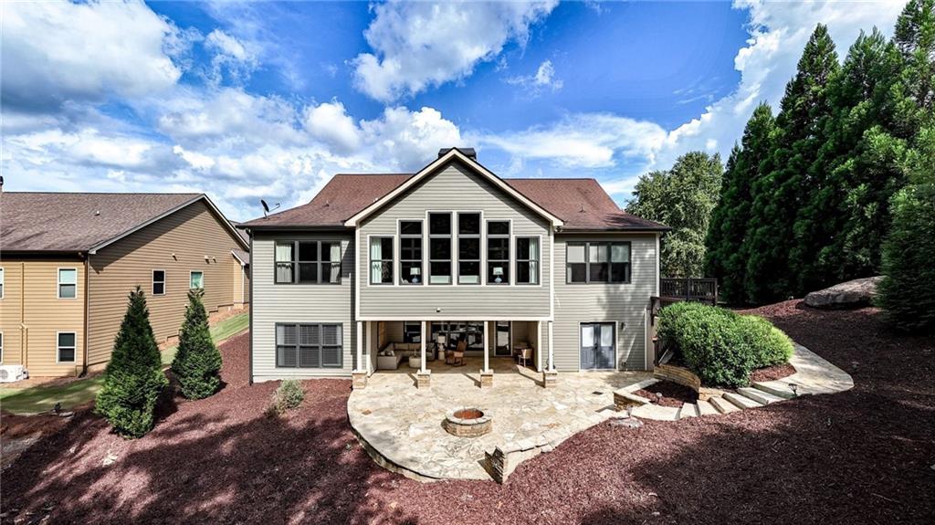303 Trappers Bluff Waleska GA 30183