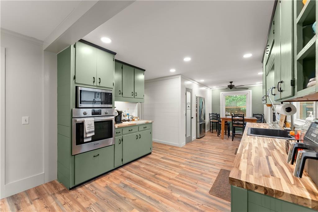 5907 Main Street Lula GA 30554