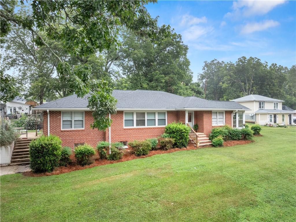 5907 Main Street Lula GA 30554