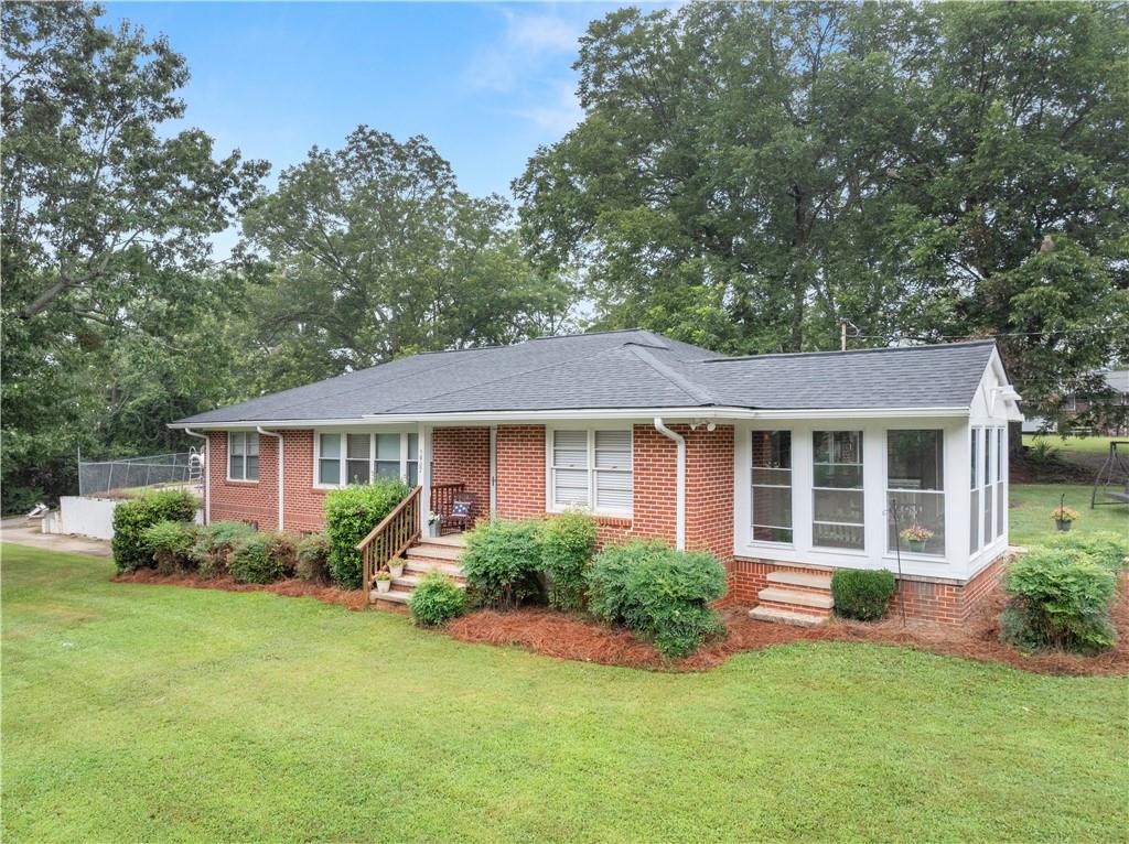 5907 Main Street Lula GA 30554