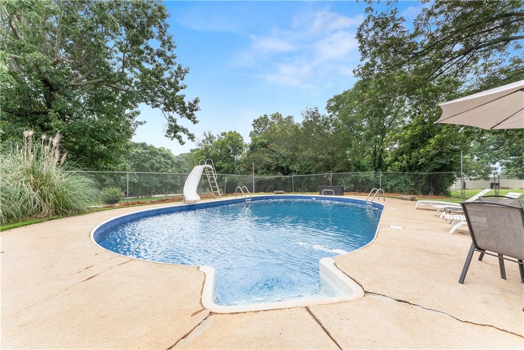 5907 Main Street Lula GA 30554