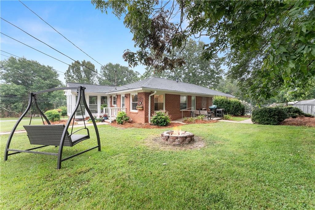 5907 Main Street Lula GA 30554