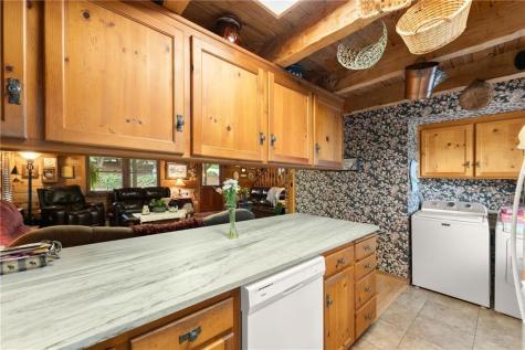 481 Leona Lane Cleveland GA 30528