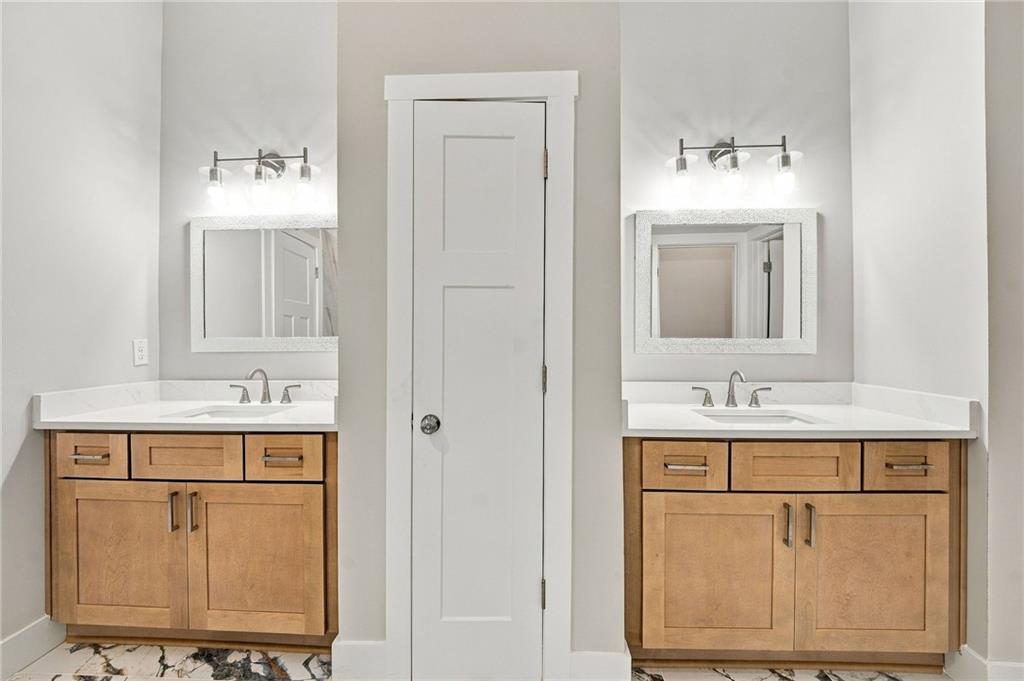 3902 Bouldercrest Road Ellenwood GA 30294
