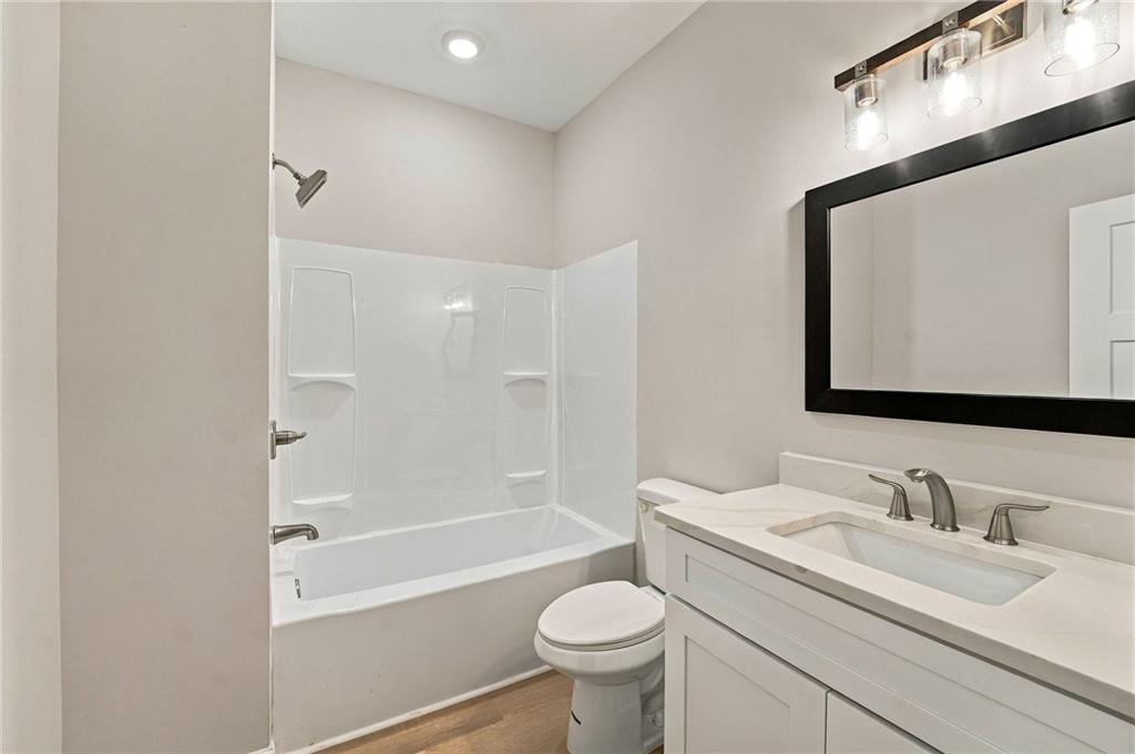 3902 Bouldercrest Road Ellenwood GA 30294