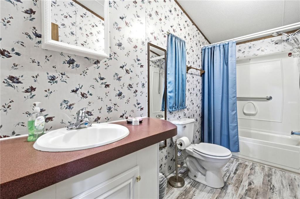 3350 Waggoners Grove Church Road Colbert GA 30628
