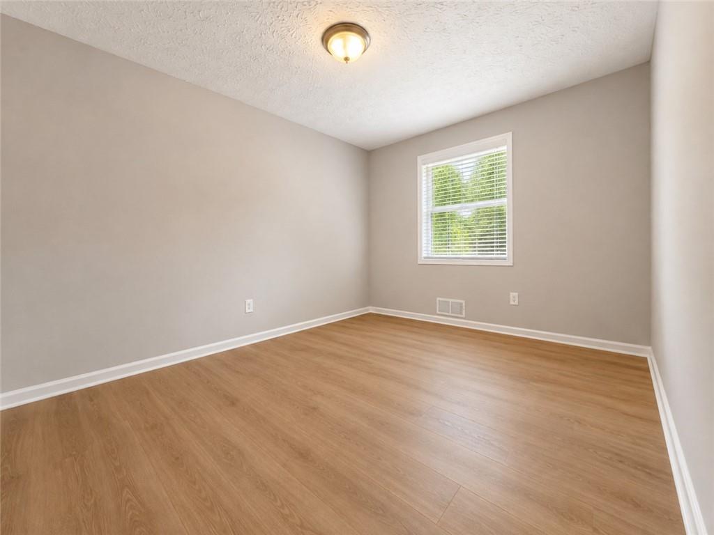 128 Mark Lane Smyrna GA 30082