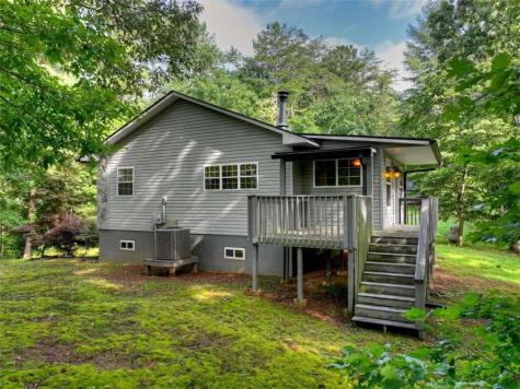 387 Ruby Lane Mineral Bluff GA 30559