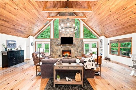 314 Northcutt Road Ellijay GA 30540