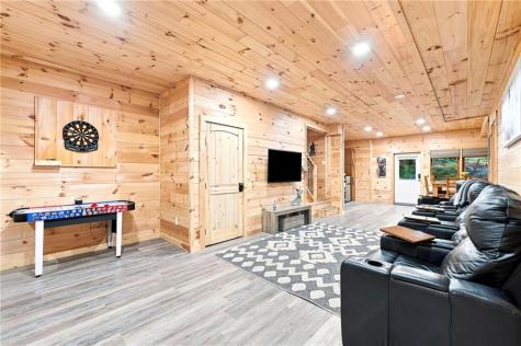 314 Northcutt Road Ellijay GA 30540