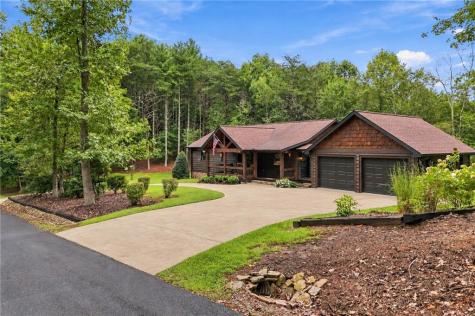 24 Jared Road Blue Ridge GA 30513