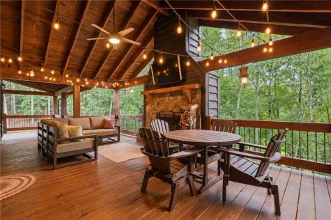 24 Jared Road Blue Ridge GA 30513