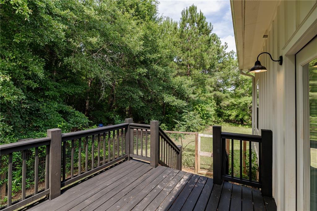 930 James Holcomb Road Hull GA 30646