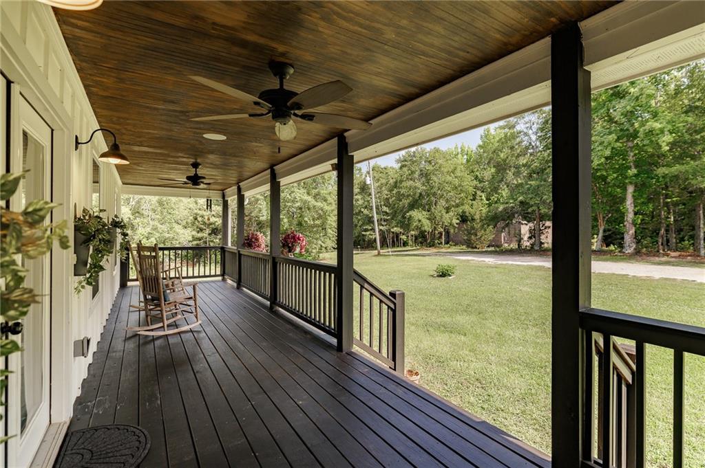 930 James Holcomb Road Hull GA 30646