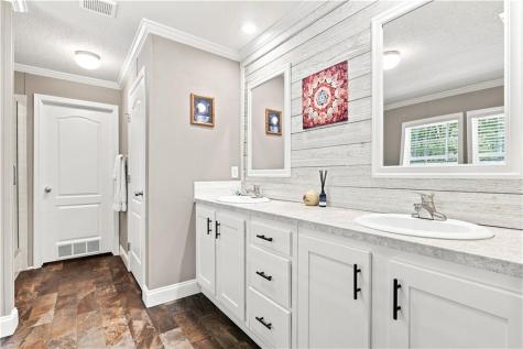 657 Barnes Mountain Road Ellijay GA 30540